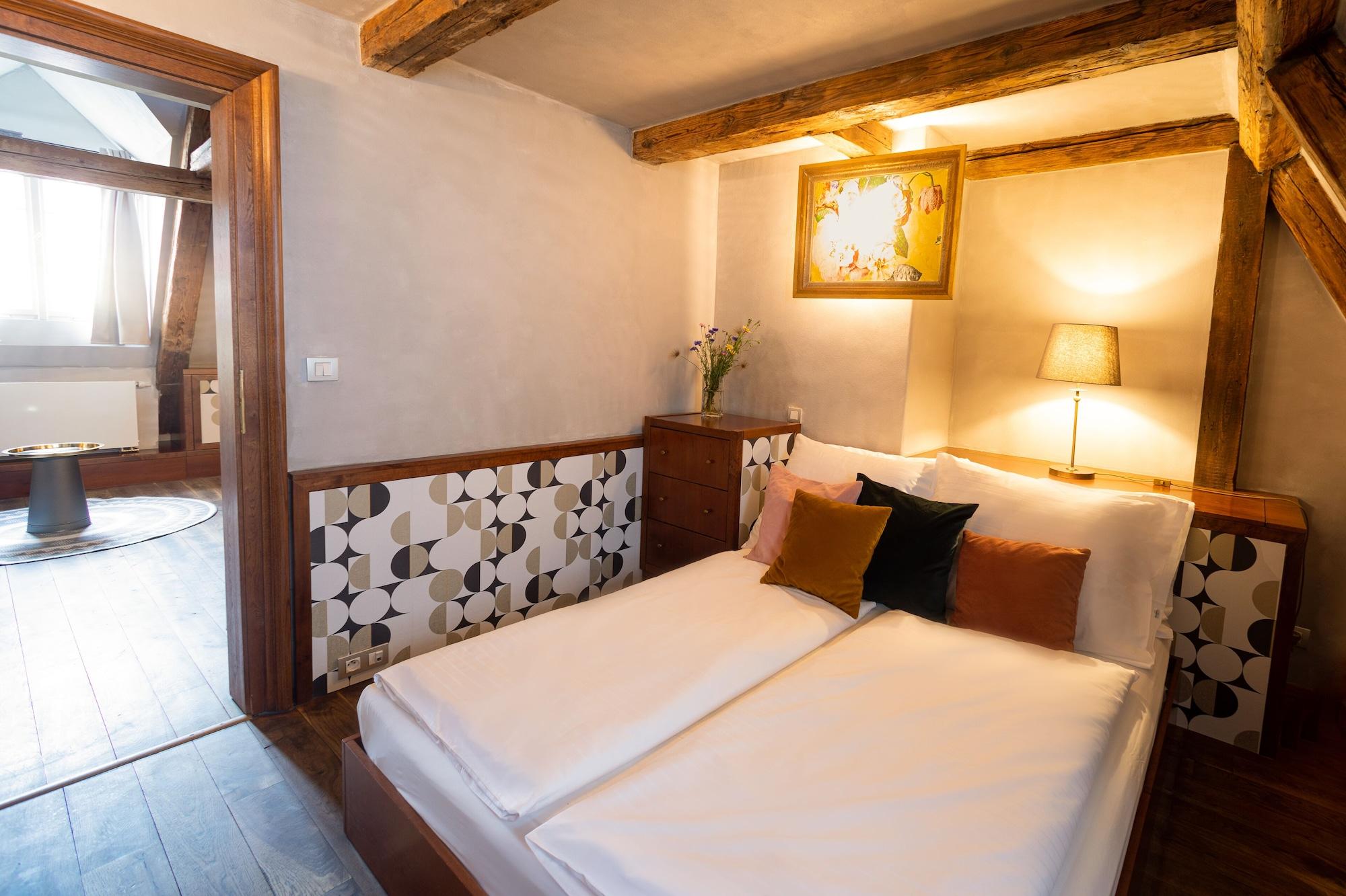 Miss Sophie's Charles Bridge 4* Praha