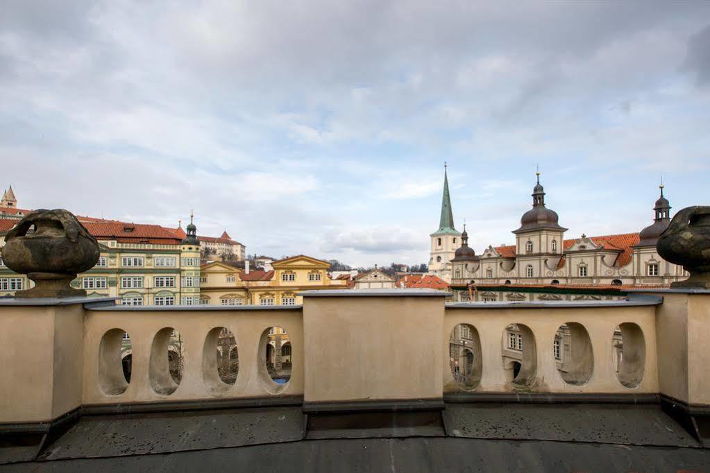Miss Sophie's Charles Bridge 4* Praha